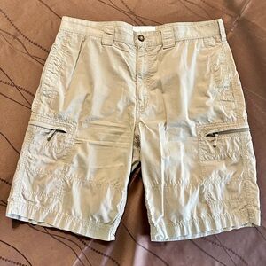 Perry Ellis Light Tan Cargo Shorts